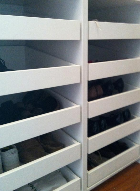 Angled shoe drawers